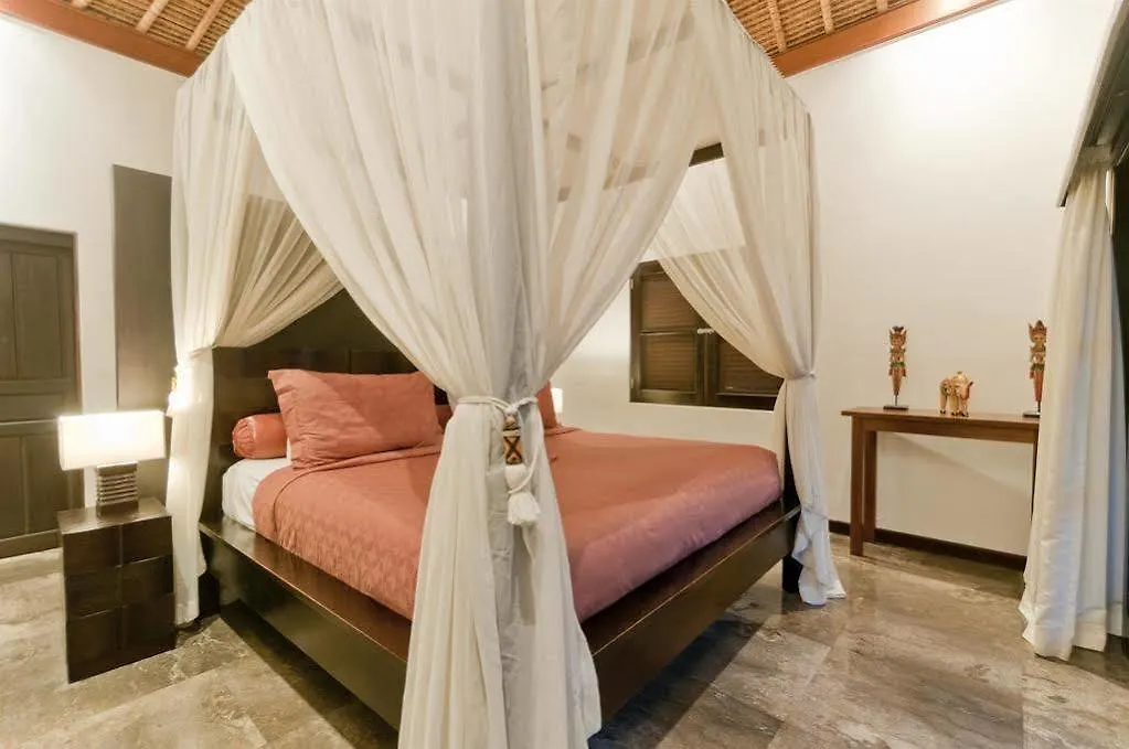 Villa Mahkota Seminyak