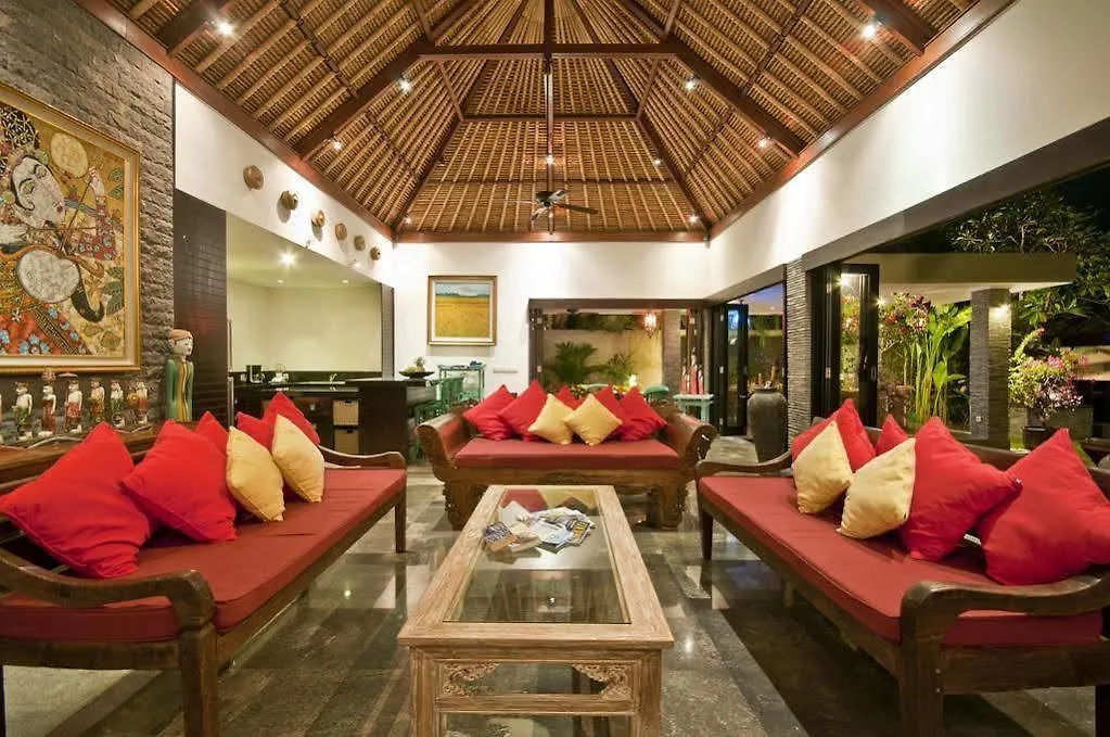 Villa Mahkota Seminyak